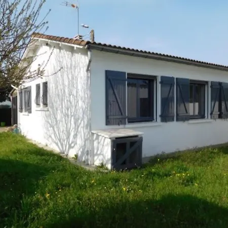 Maison La Faute-Sur-Mer, 4 Pieces, 6 Personnes - Fr-1-476-182 滨海拉福特